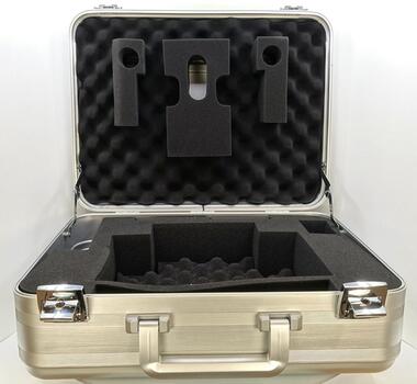 DCII - hliníkový kufr stříbrný